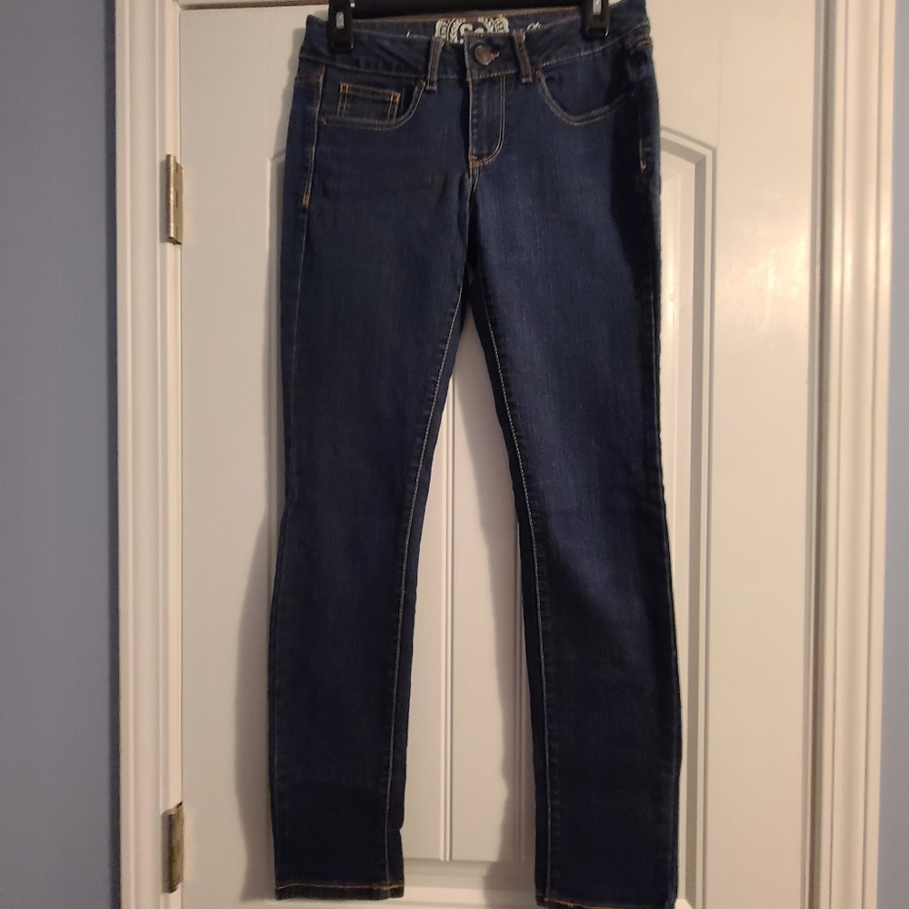 SO Skinny Jeans